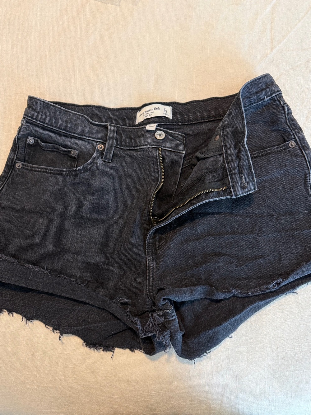 Abercrombie & Fitch Curve Love High Rise Mom Short
